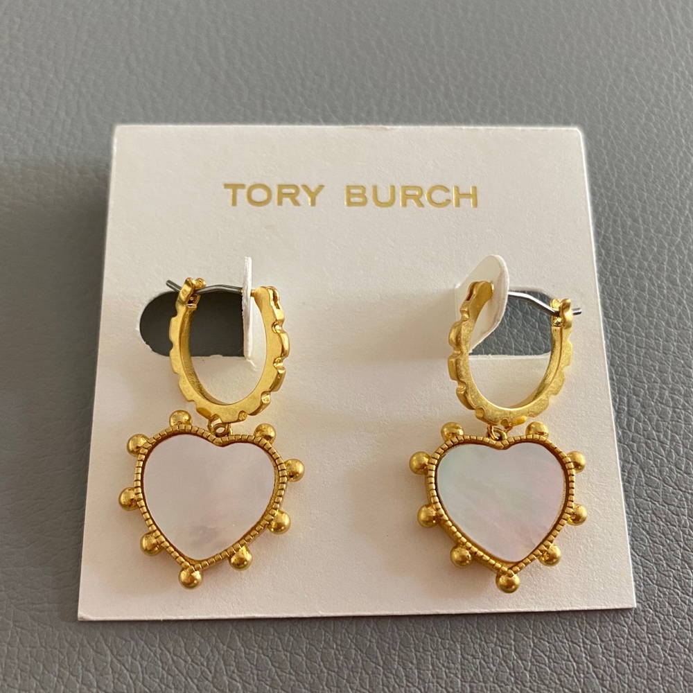 🎁Authentic Tory Burch Mother of Pearl Earrings🎁